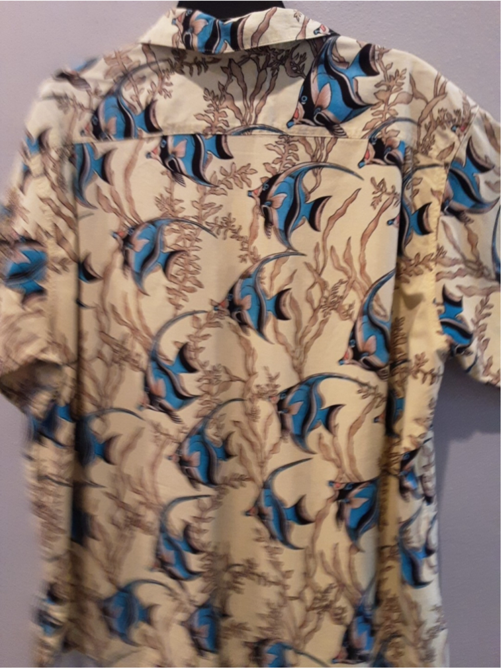 GO BAREFOOT Vintage Hawaiian Mellow Yellow Blue Fish Aloha Shirt Made USA Sz XL - Picture 9 of 14